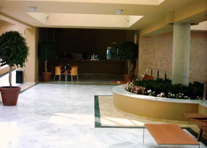 Hotel Cear Juan Carlos I Granada